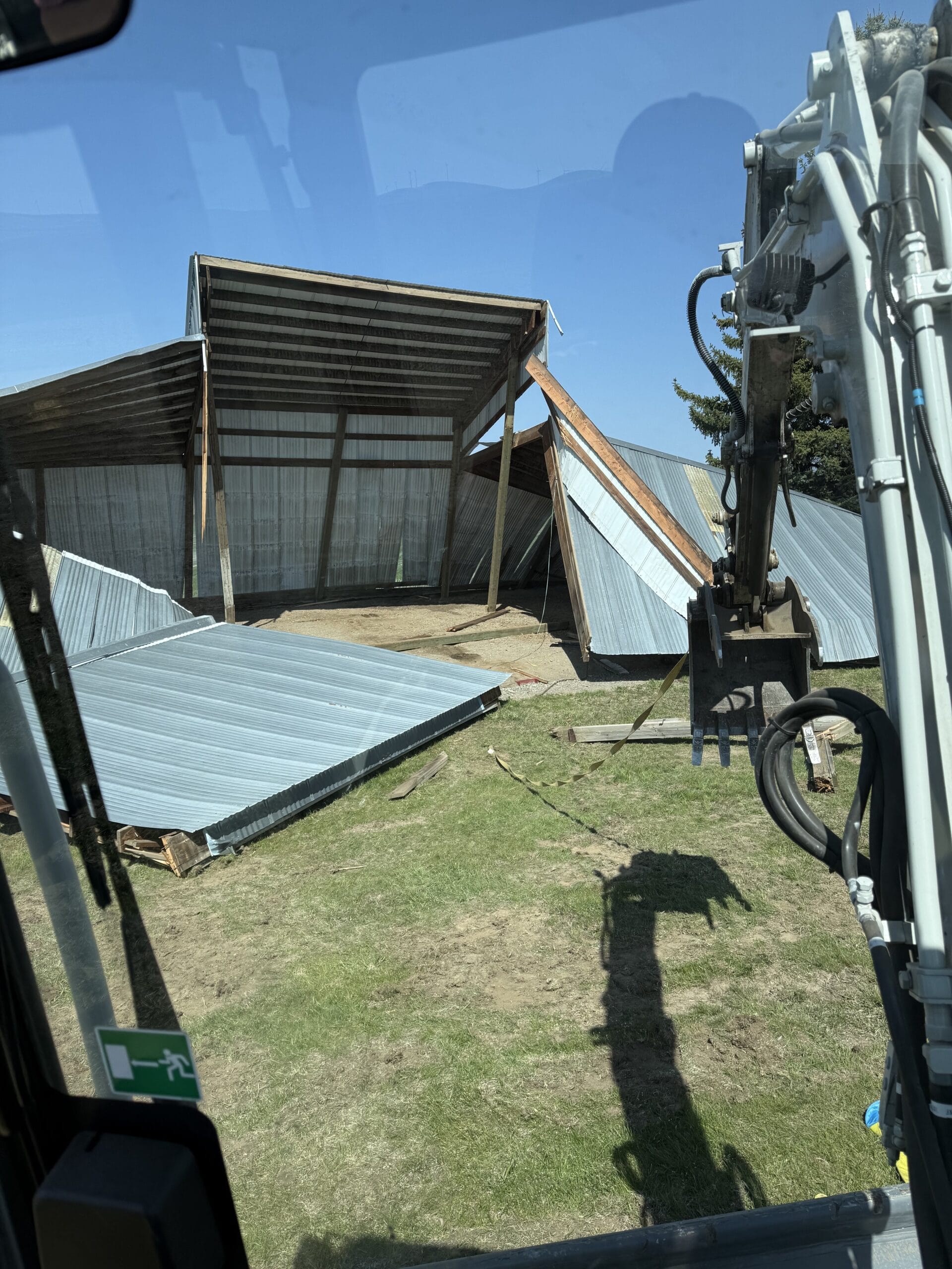 Commercial building demolition by JTC Demolition